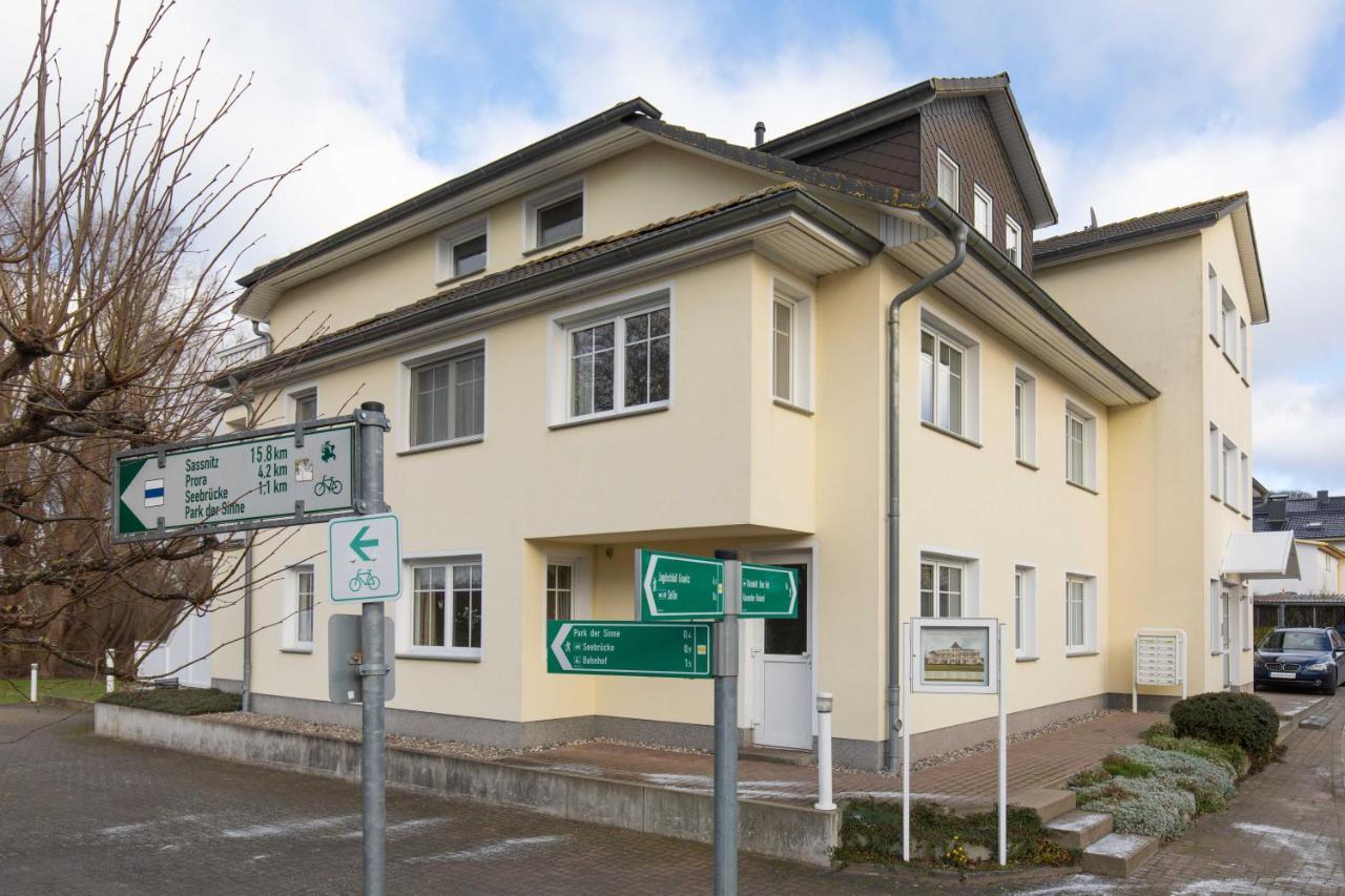 Ferienwohnung Schlosschen Am Schmachter See Von Fewo-rugen-urlaub Apartment *