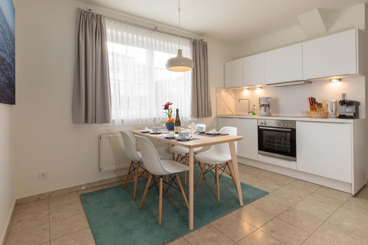 Apartment Ferienwohnung Schlosschen Am Schmachter See Von Fewo-rugen-urlaub *